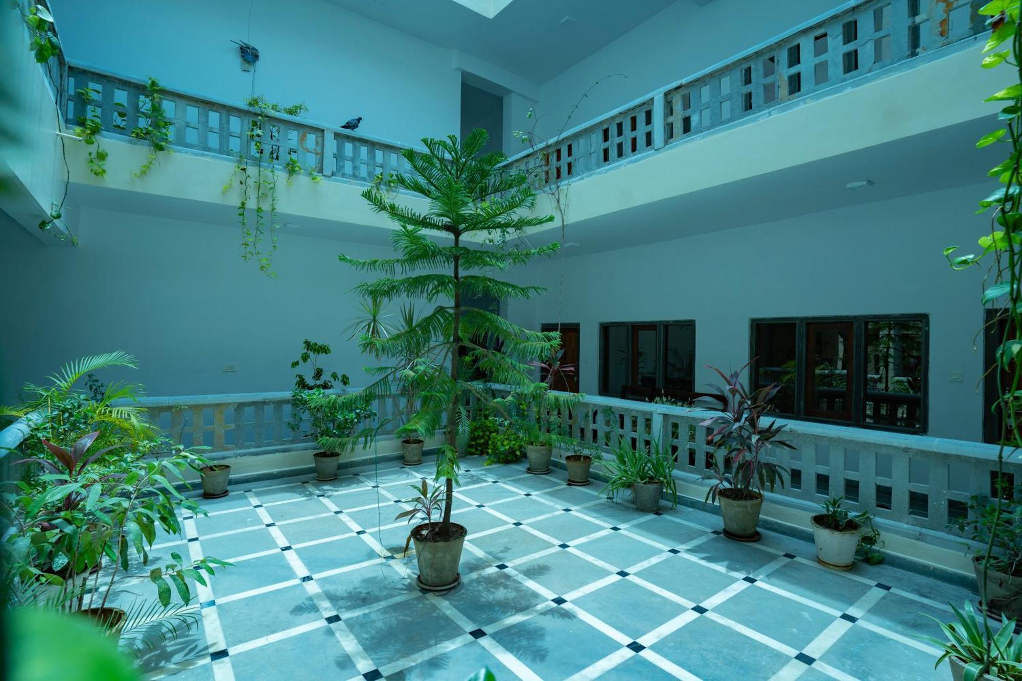Tripli Hotels Shiv Villas Udaipur Buitenkant foto