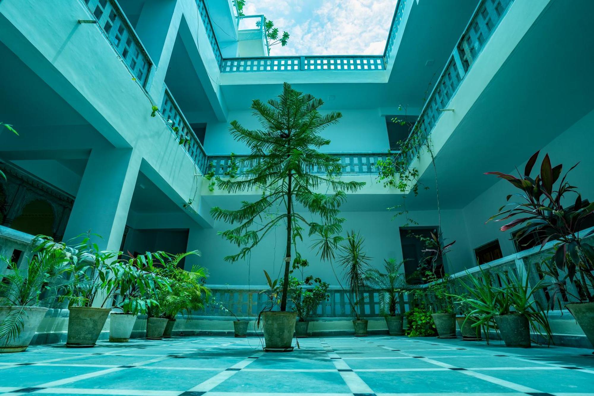 Tripli Hotels Shiv Villas Udaipur Buitenkant foto