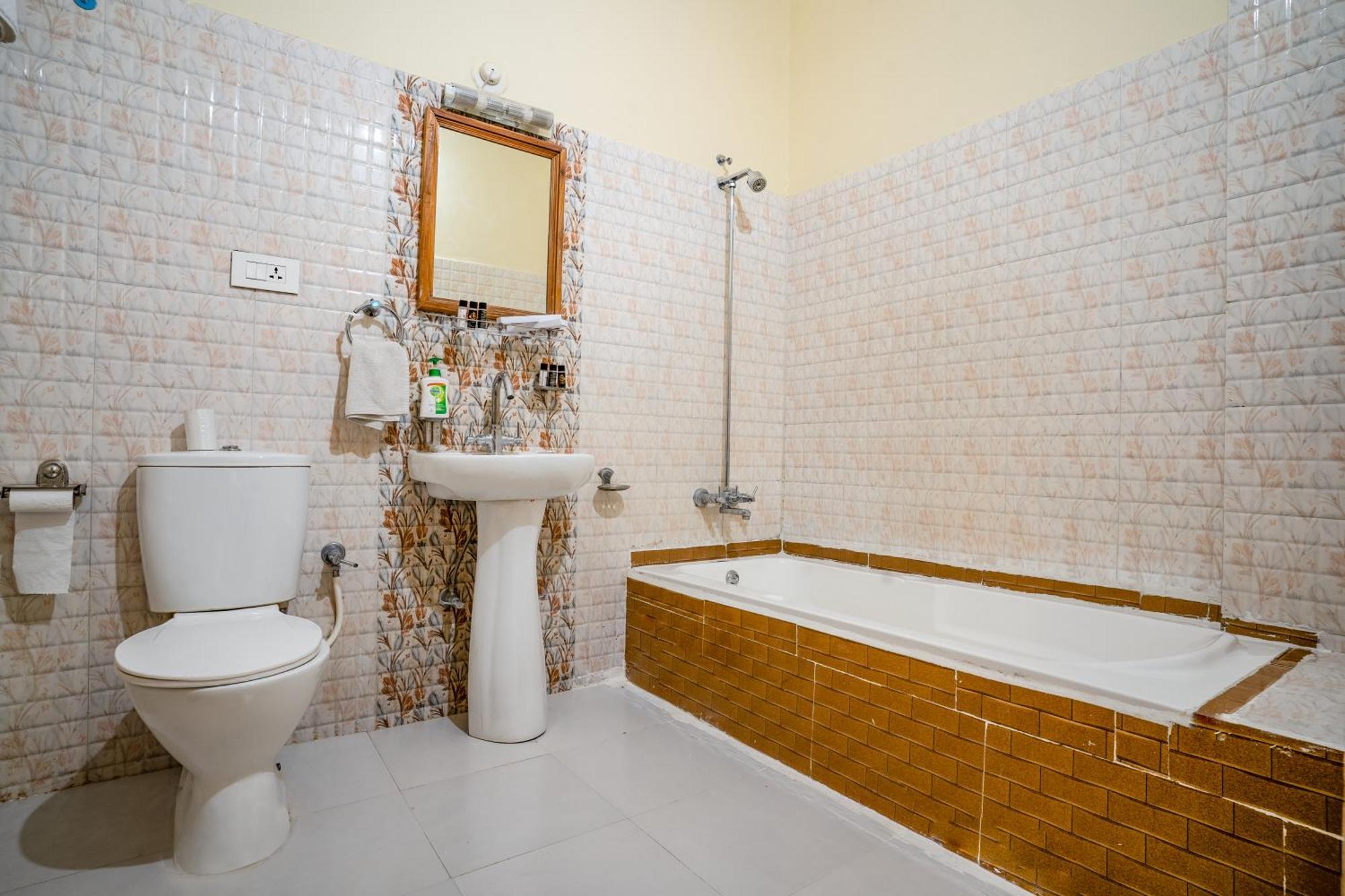 Tripli Hotels Shiv Villas Udaipur Buitenkant foto