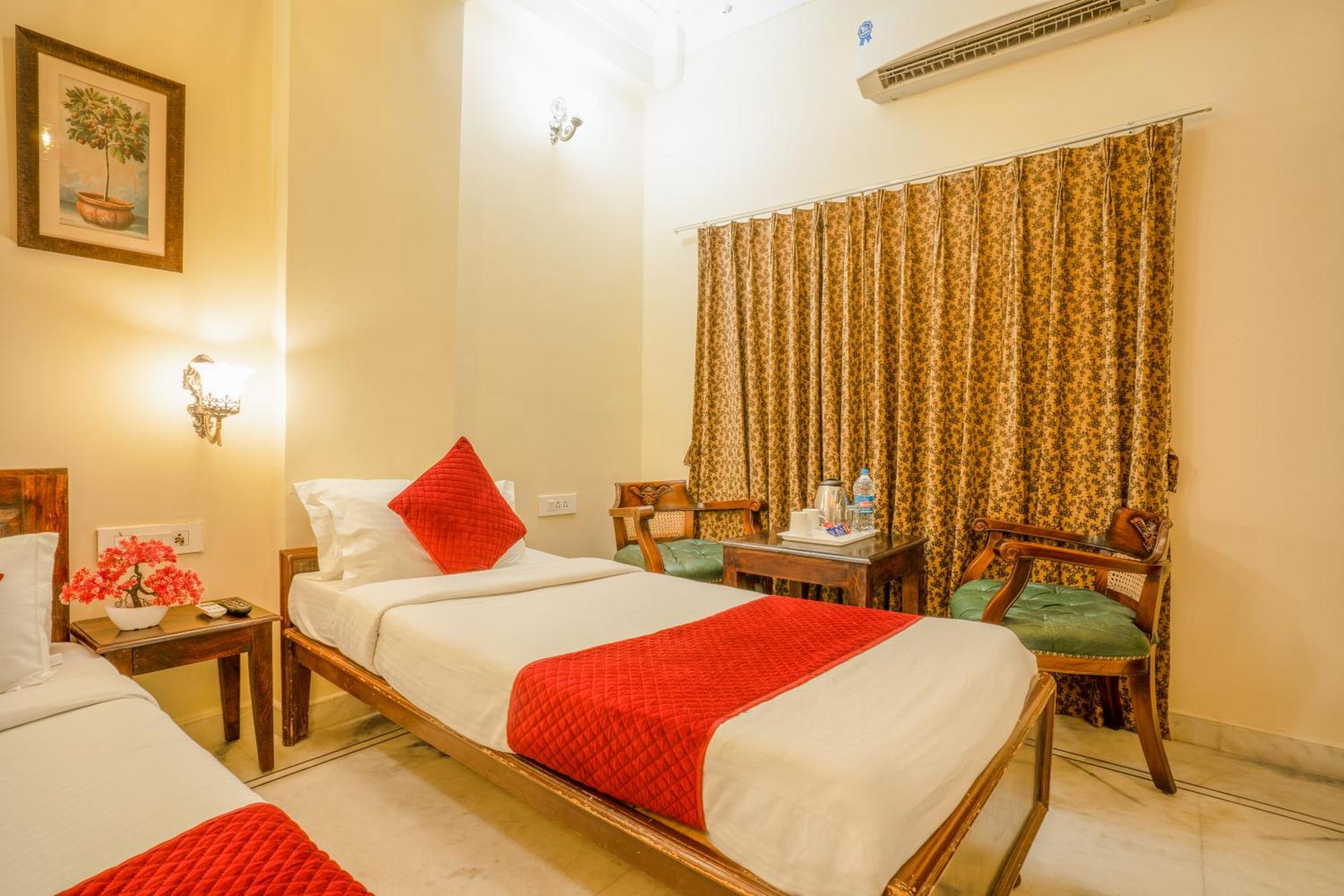 Tripli Hotels Shiv Villas Udaipur Buitenkant foto
