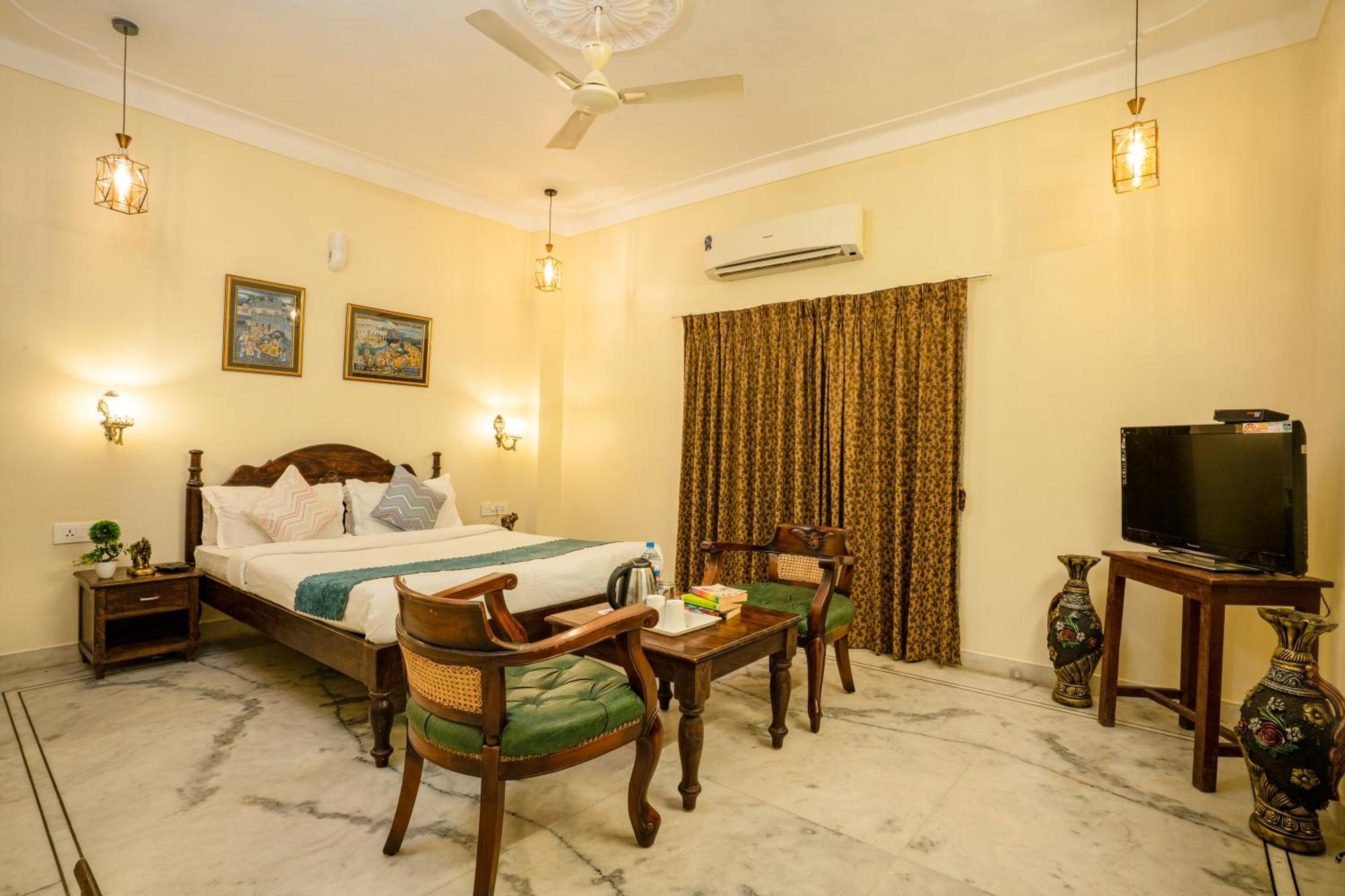 Tripli Hotels Shiv Villas Udaipur Buitenkant foto