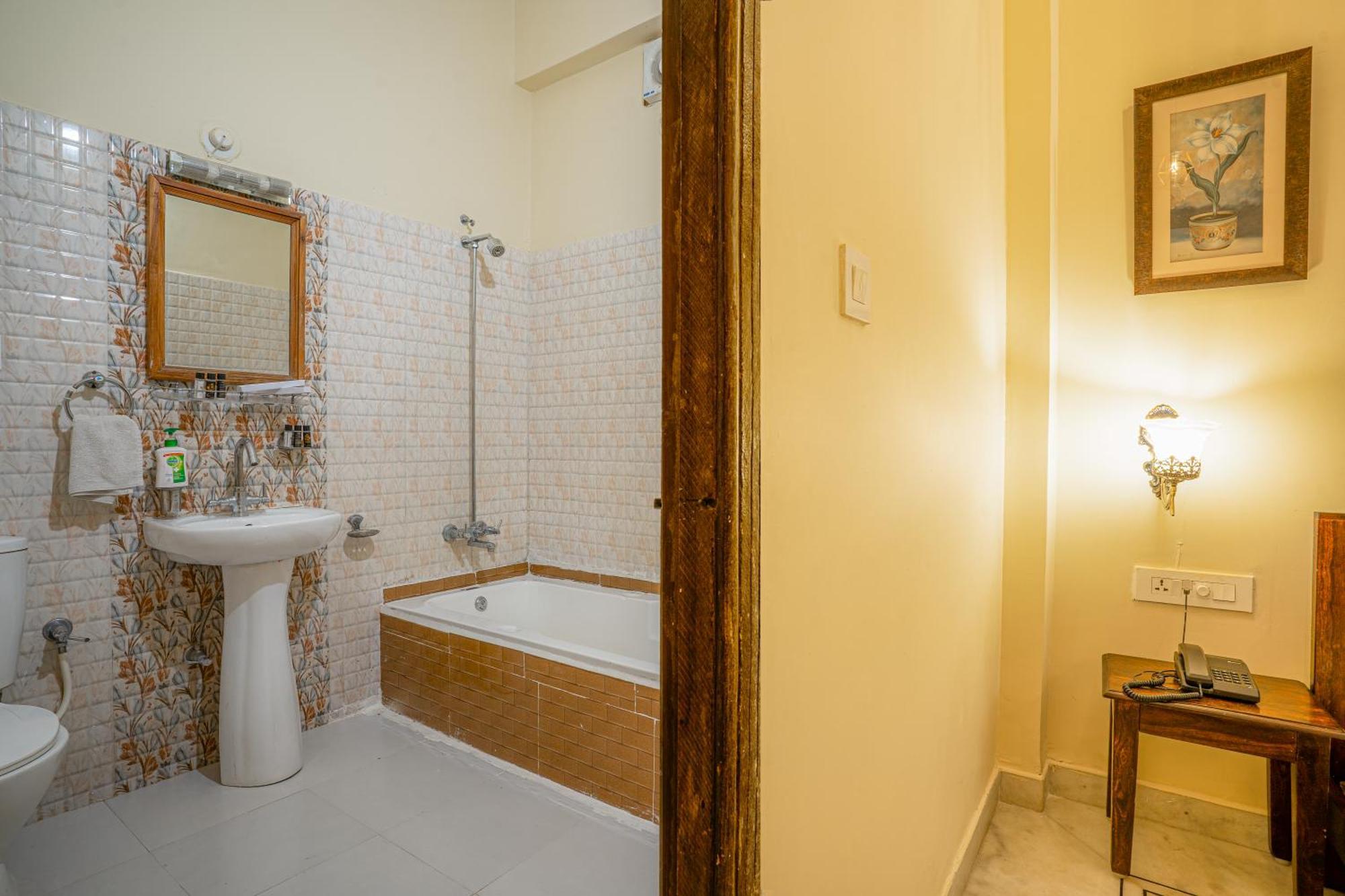 Tripli Hotels Shiv Villas Udaipur Buitenkant foto
